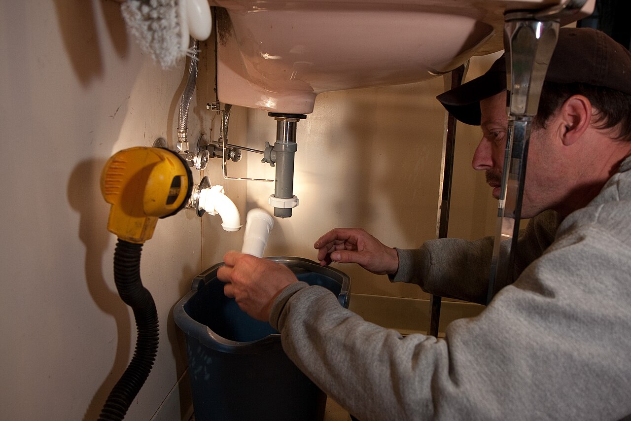 Noordstroom monteur klaar voor een installatieklus